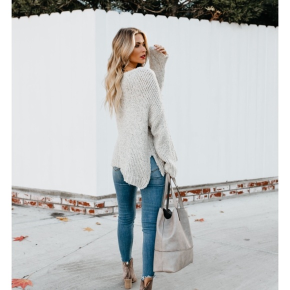 CAMILLA Slouchy Knit Sweater - Picture 8 of 8